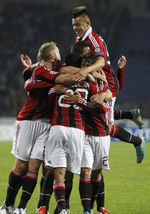 比达尔梅开二度,助攻队友连环进球的简单介绍 比达尔梅开二度,助攻队友连环进球的简单介绍